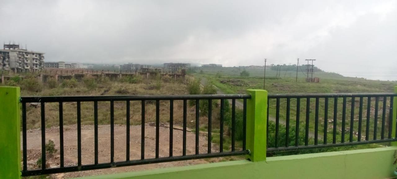 Abode Me Me Ai Haven Hotel Cherrapunji Bagian luar foto