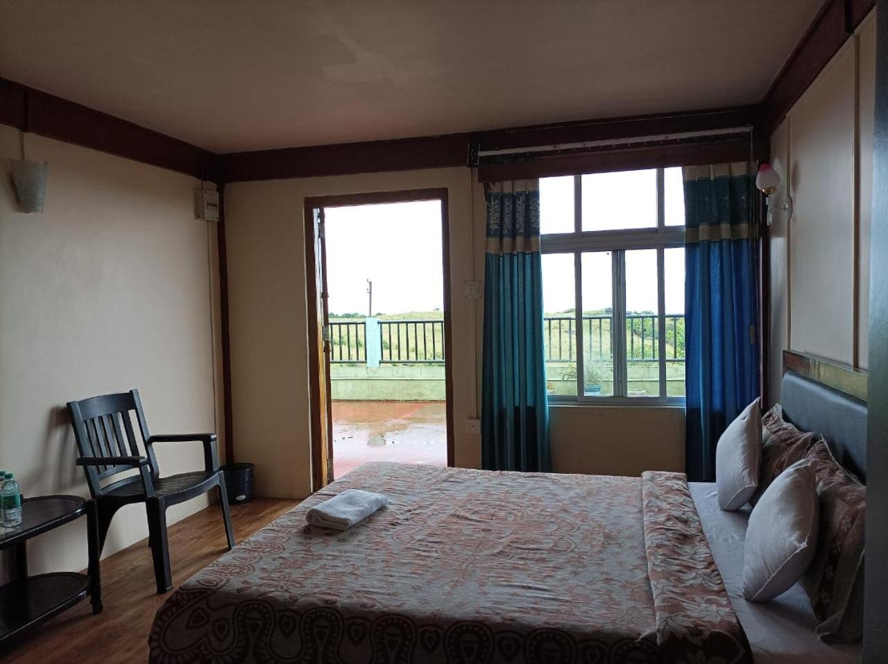 Abode Me Me Ai Haven Hotel Cherrapunji Bagian luar foto