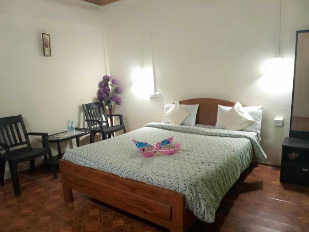 Abode Me Me Ai Haven Hotel Cherrapunji Bagian luar foto