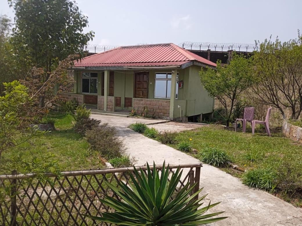 Abode Me Me Ai Haven Hotel Cherrapunji Bagian luar foto